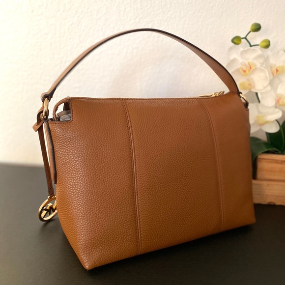 Michael Kors Brooke MD EW Shld Crossbody - Picture 3 of 8